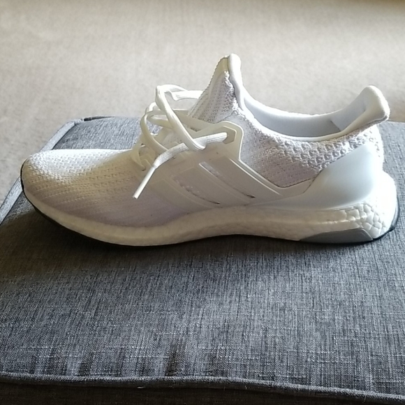 Adidas ultra boost - Picture 5 of 11